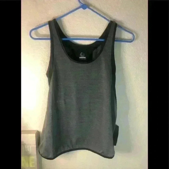 Nike convertible gray black tank built in sports bra size Small NWT - Picture 1 of 6